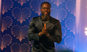 When Kevin Hart accepts the Twain Prize for humour, he becomes emotional